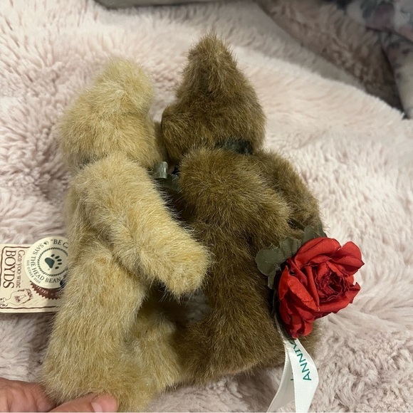 Retired Boyd’s Bear Plush. “Hugs N Kisses” Happy Anniversary Bears 6” - Picture 3 of 6